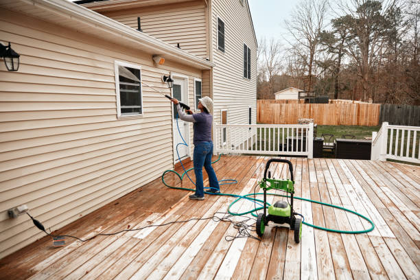 Best Deck Pressure Washing  in Hudson, IL